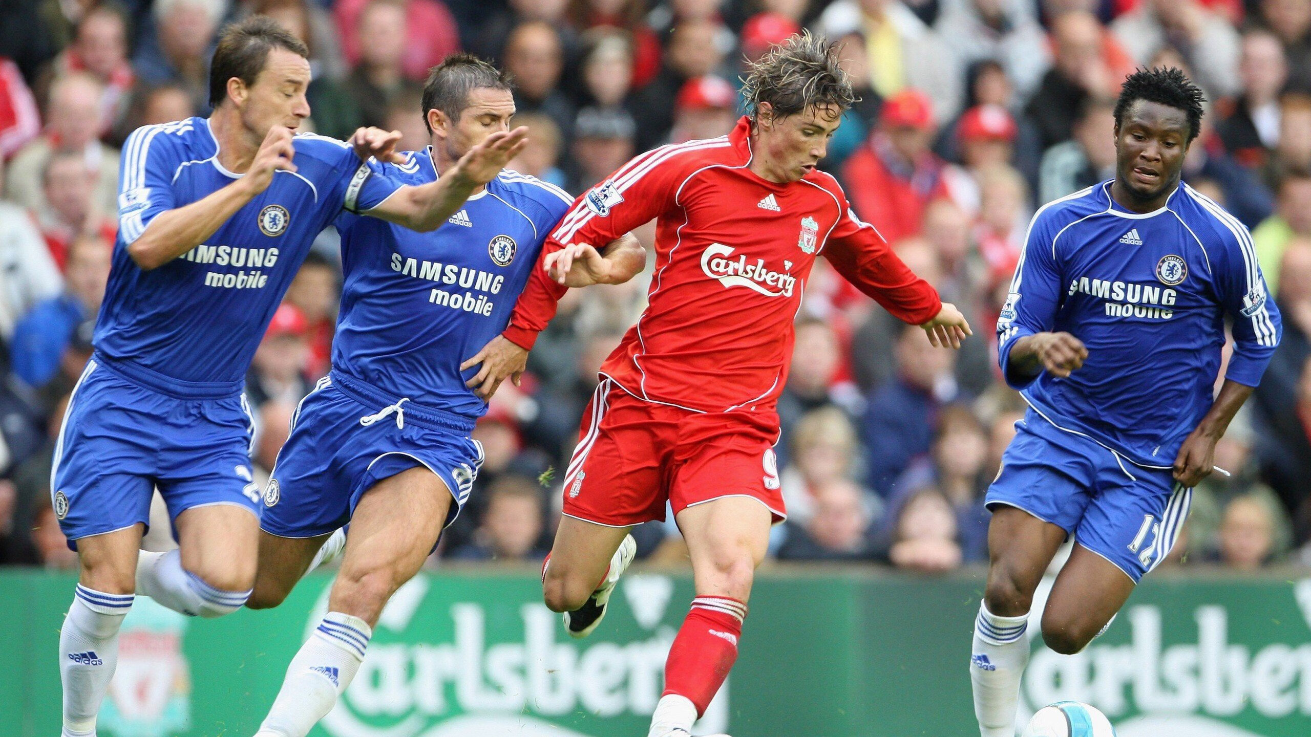 开云官网-黄潜奇迹夜，当法国铁骑遇上叹息之墙，库尔图瓦一双手改写两种命运