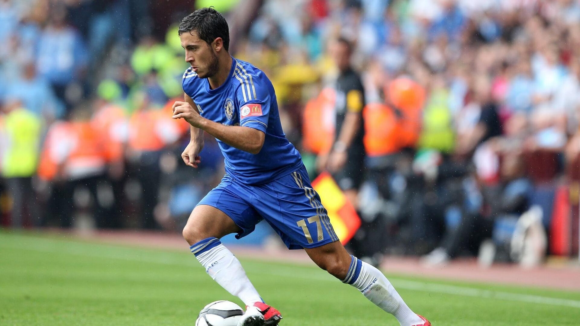 冰岛硬仗取胜多特蒙德，黄喜灿成为关键先生