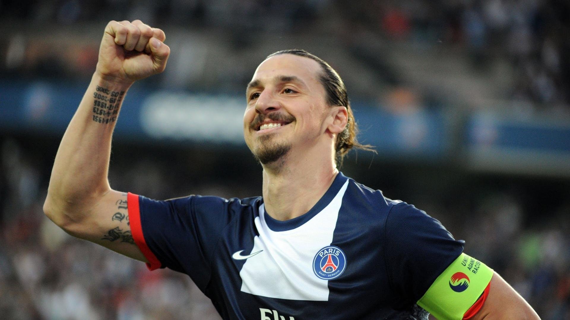 赛道上的红与黑,红牛轻取迈凯伦,汉密尔顿惊艳四座